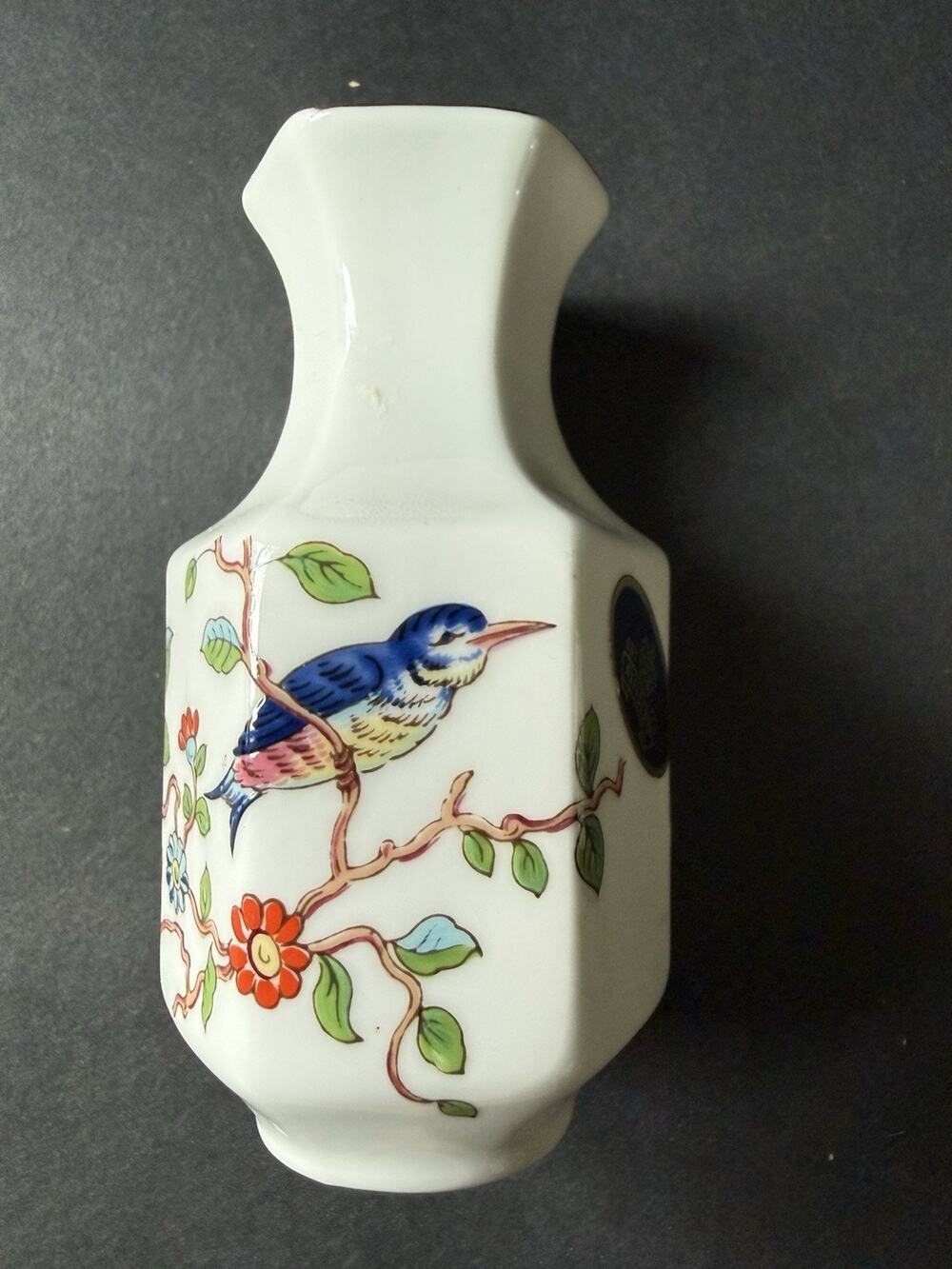 Mini Bud Vase Aynsley Miniature Pembroke Posy Violet Bone China 3-1/2" England